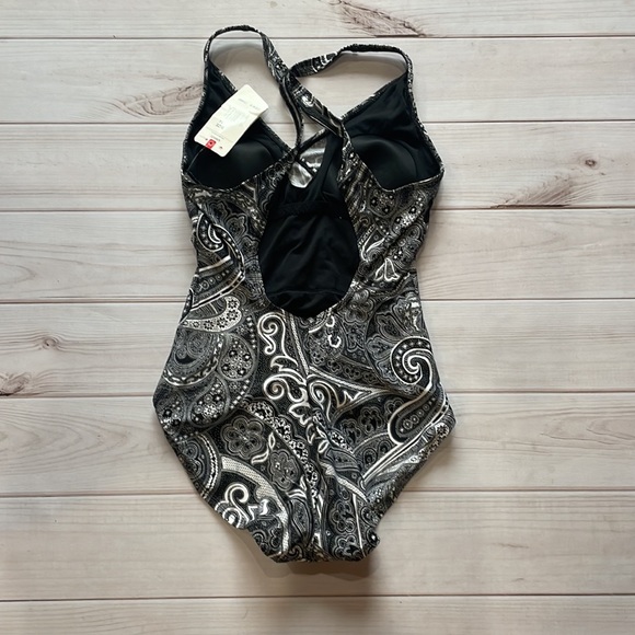 Speedo one piece size 14 - Picture 5 of 6